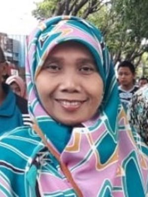 Nunik Zubaidah, SS